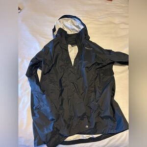 Marmot Women’s Black Raincoat EUC Medium